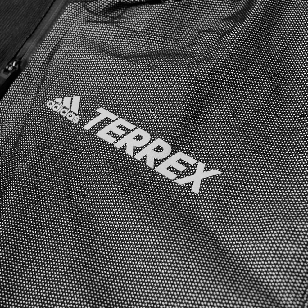 Terrex 250 shop