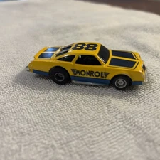 Tyco 440 Oldsmobile stock car  ￼monro #8 with nice running chassis  ￼
