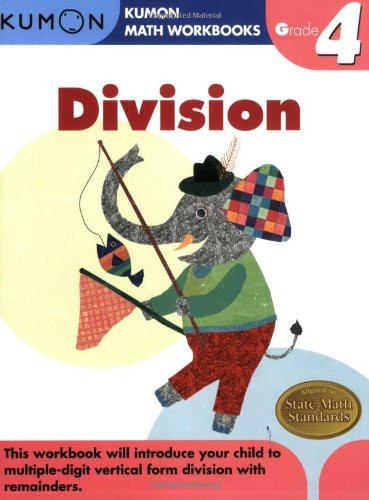 Grade 4 Division (Kumon Math Workbooks) by Kumon Publishing [Paperback]