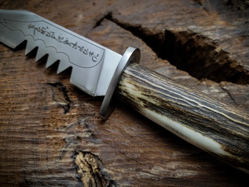 Cuchillo sobrenatural: cuchillo réplica hecho a mano para matar demonios de rubí Foto 4 de 4