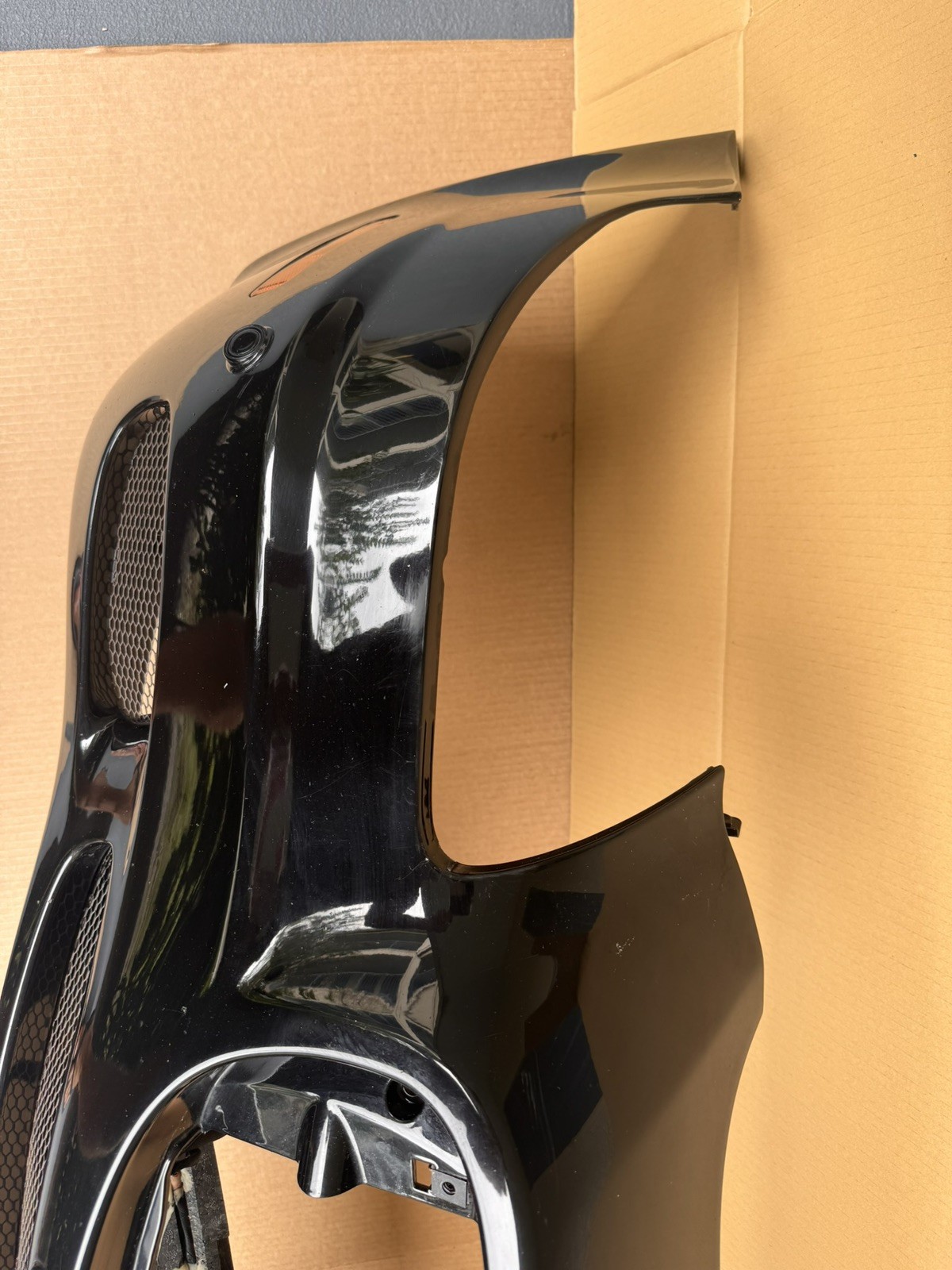 03-08 Maserati Quattroporte M139 4.2L V8 Front Bumper Cover Assembly OEM