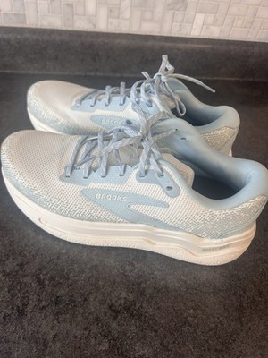 Brooks Ghost Max 2 Womens Size 10 B Blue Winter sky Coconut Running Shoes