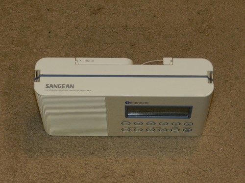 Sangean H202 Portable AM/FM/Bluetooth Digital Waterproof Shower Radio - Picture 2 of 3