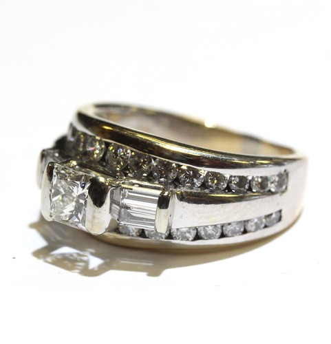 14k white gold 1.76ct princess diamond engagement ring 7.9g estate ladies - Picture 3 of 8