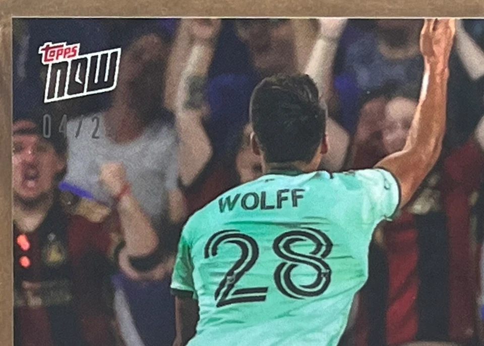 2023 TOPPS NOW MLS #120 TYLER WOLFF ATLANTA UNITED Call-Up Purple Parallel 4/25 - Image 2 of 3