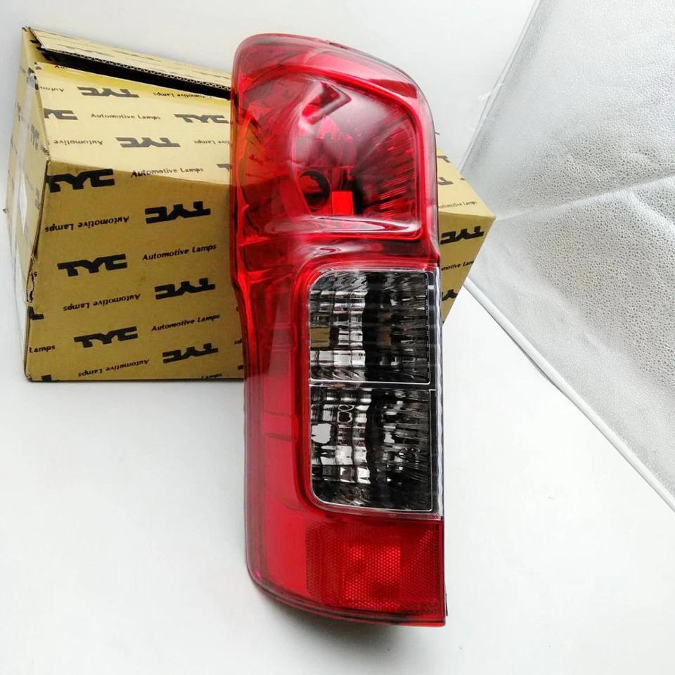 Luz de lámpara trasera LR sin bombilla para Nissan Urvan NV350 E26 Pre-Facelift 2012-2017 Foto 4 de 4
