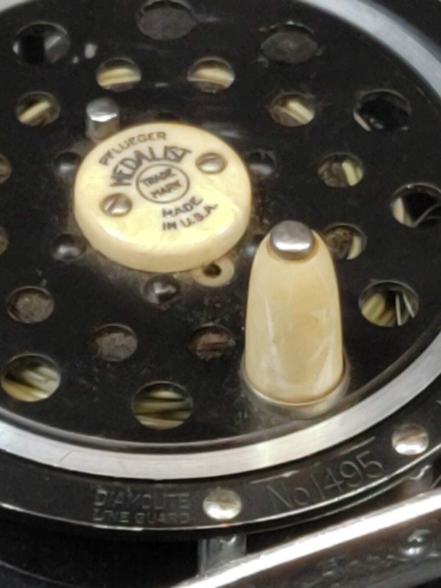 Vintage PFLUEGER 'Medalist' No. 1495 Fly Reel Made in Akron, Ohio