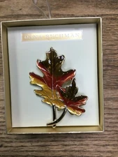 💜💛Large 3" DANA BUCHMAN Tri-color Enamel Goldtone Fall Leaves Brooch NEW💜💛
