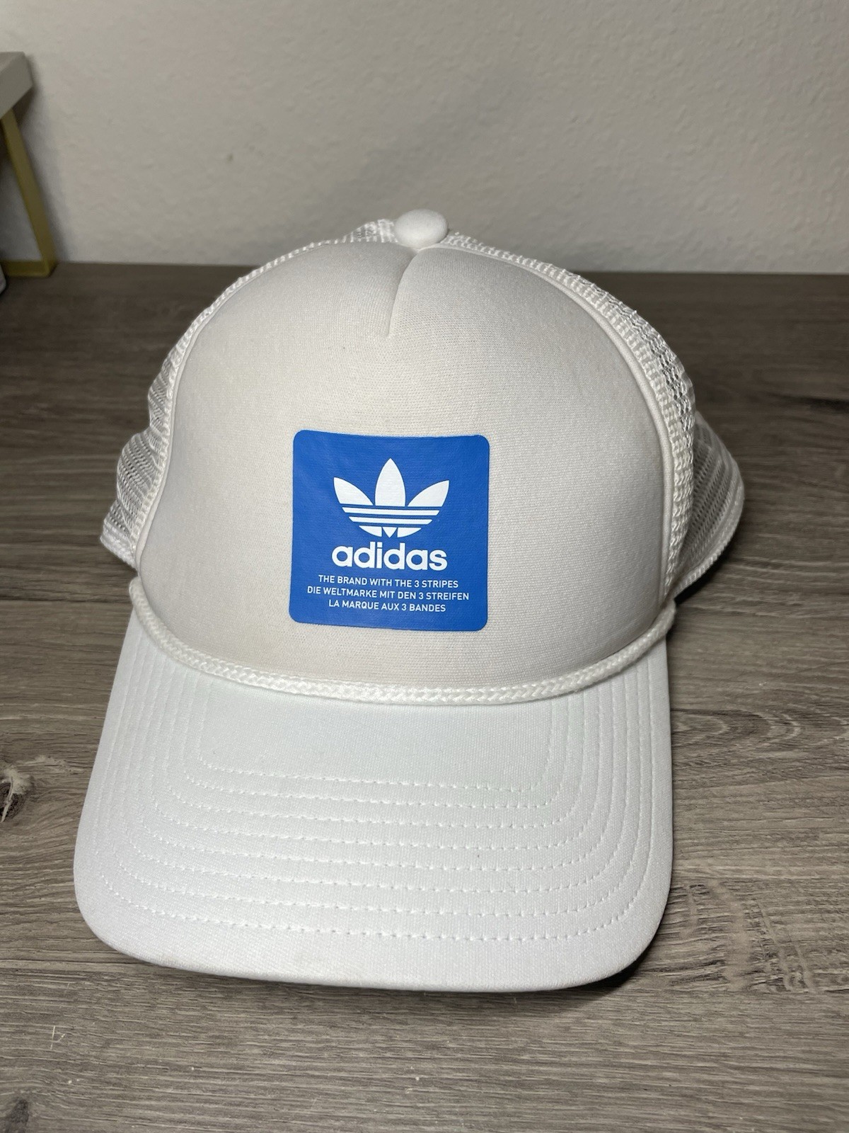 White Blue Trefoil Snapback Cap Osfa
