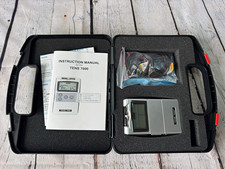 Roscoe Medical TENS 7000 TENS Unit 2-Channel Handheld w/ Case Leads Pads Manual