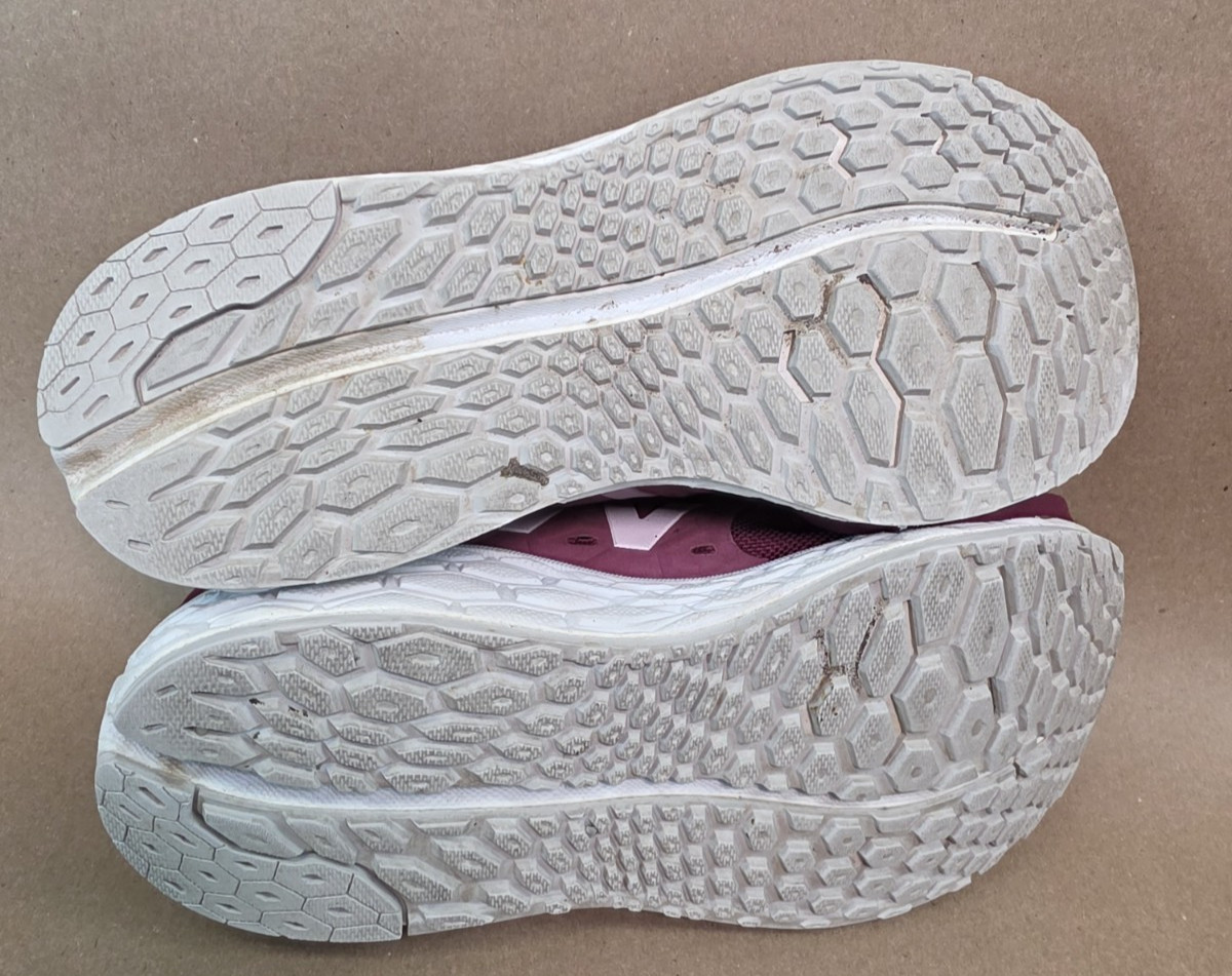 New Balance (Sz 9)  Vongo V4 Fresh Foam Running Shoes Women's Sedona Dragon Red thumbnail 8