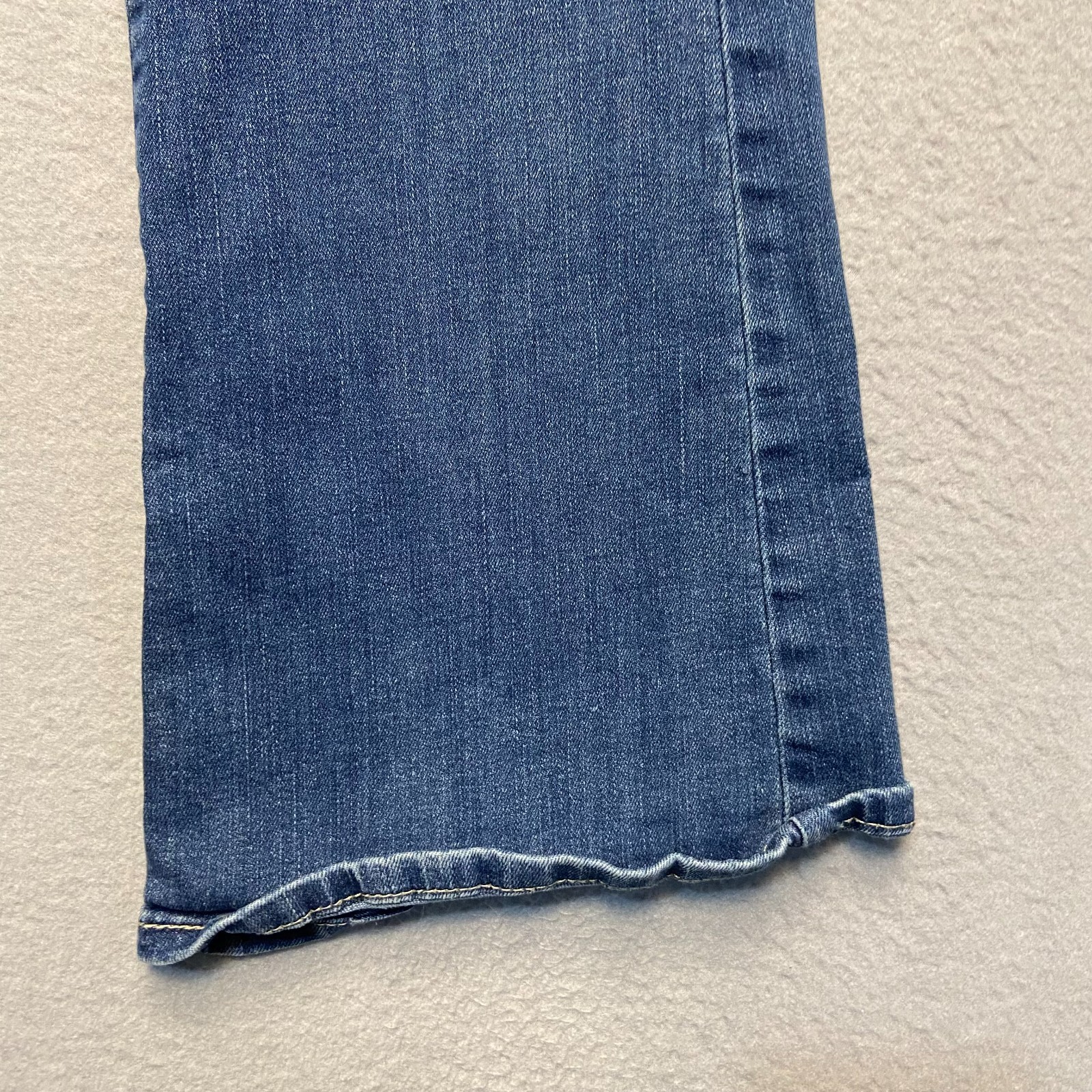Signature by Levi Strauss & Co. Womens Blue Mid-Rise Bootcut Jeans 12S W31 L30 image 10