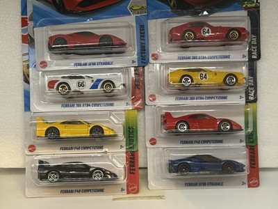 LOT OF 8 HOT WHEELS FERRARI'S DIFFERENT MODELS AND COLORS