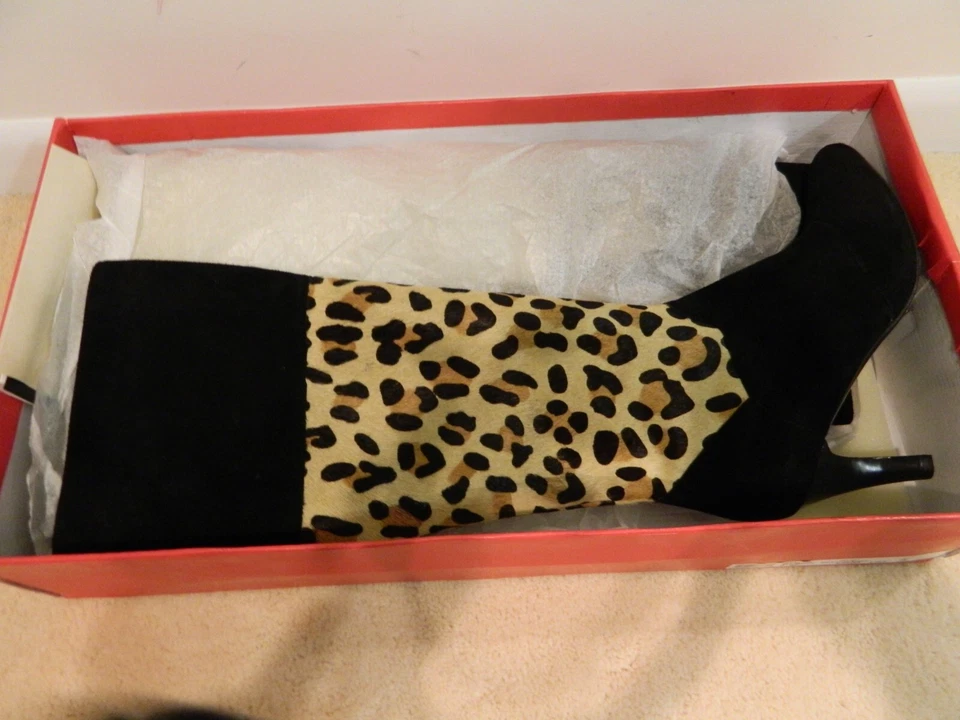 NUEVO Mujer Vaneli Iniko Negro Gamuza Camel Animal Print Boys talla 8 Foto 2 de 4