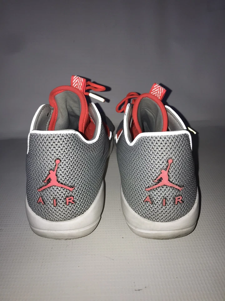 Nike Air Jordan Eclipse Cool Gris Infrarrojo 724010-004 Hombres Tenis Talla 8 Foto 4 de 4
