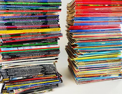 White Dwarf Magazines Multilisting Some with UNCUT Extras Some Not ...