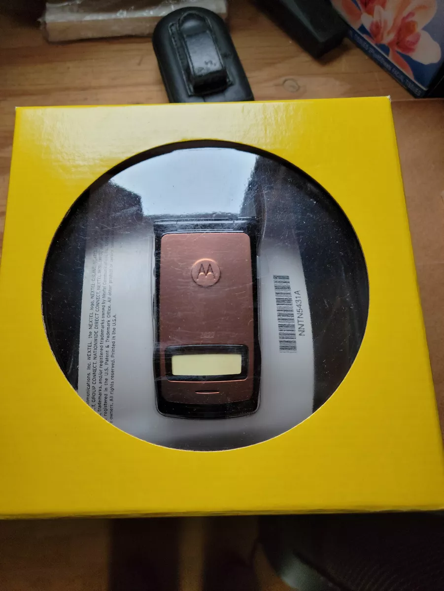 RARE Vintage find: NEW IN BOX Motorola/Nextel Copper i 830 flip