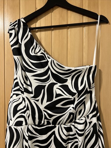 Donna Morgan Women’s One shoulder Faux Wrap Charmeuse With Tie Waist Size 12 - Picture 3 of 9