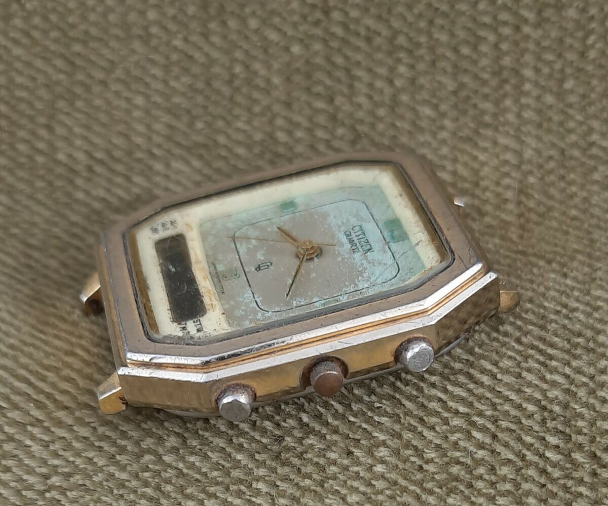 RARE VINTAGE CITIZEN QUARTZ 8950-084772 K 30-3461 GN-4W-S RARE VINTAGE CITIZEN QUARTZ 8950-084772 K 30-3461 GN-4W-S