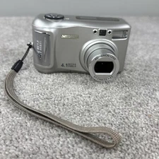 Medion MD 9801 4.1MP Digital Camera 3X Optical Zoom Silver Tested Working