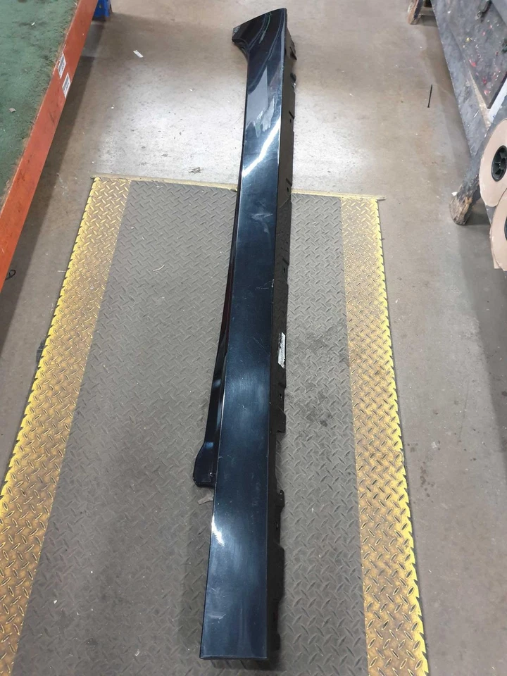 Moldura panel basculante izquierdo BMW 650i GRAN COUPE 13 14 15 16 17 18; negro 475 Foto 4 de 4