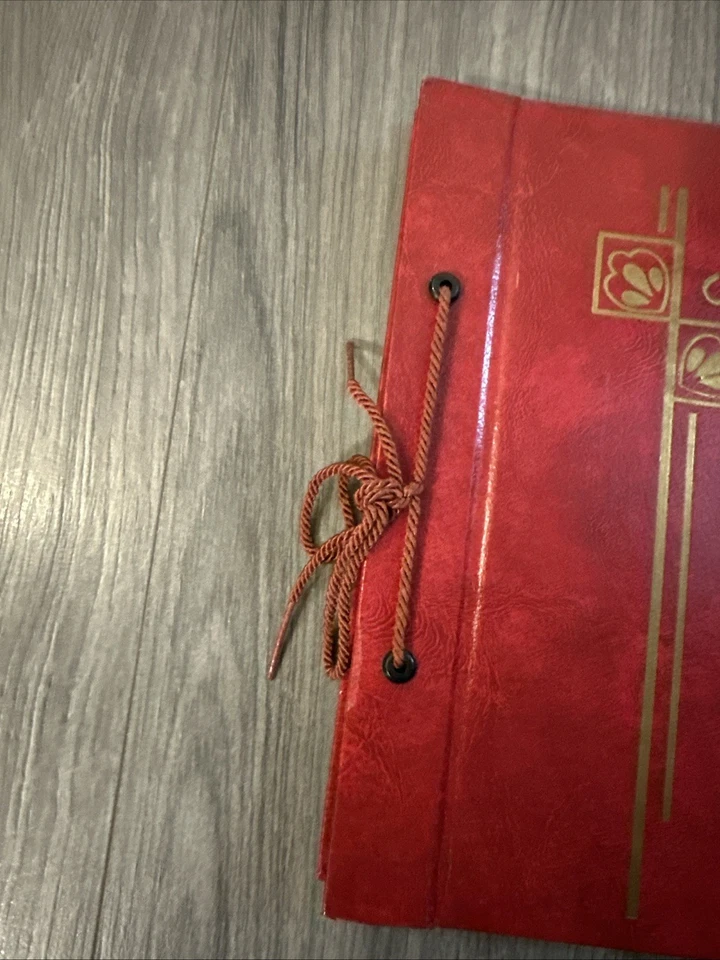 Álbum de fotos de colección adorno rojo/dorado, nunca usado, c. años 60 nuevo, en relieve Foto 4 de 4