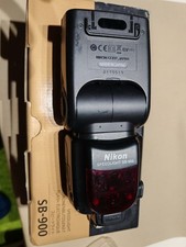 Nikon Speedlight SB-900 Profi-Blitzgerät – Getestet – Made in Japan