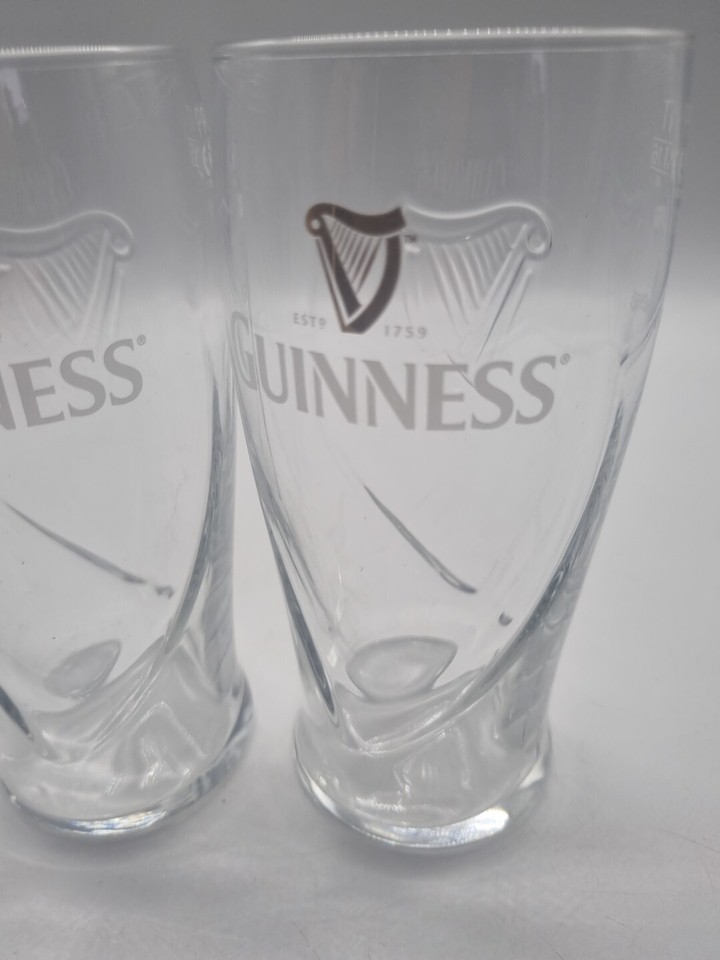 Guinness Pint Tulip Glass x2 Pub Bar Glasse's EMBOSSED HARP DESIGN