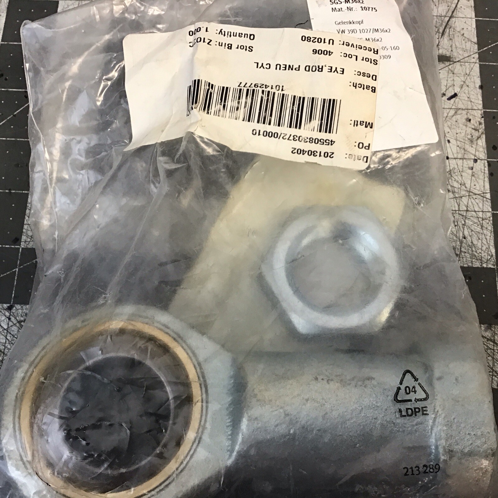 Festo SGS-M36x2 /10775 Rod Eye Pneu Cycle New(LMP37P)