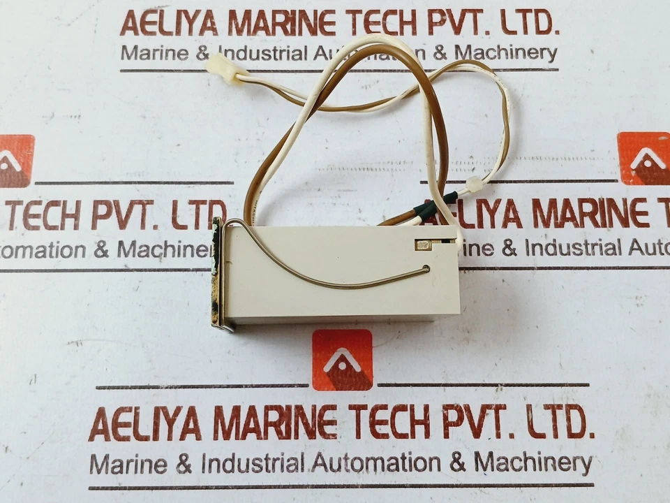 Line Seiki MCF-4XUL Magnetic Counter DC24V - Image 4 of 4
