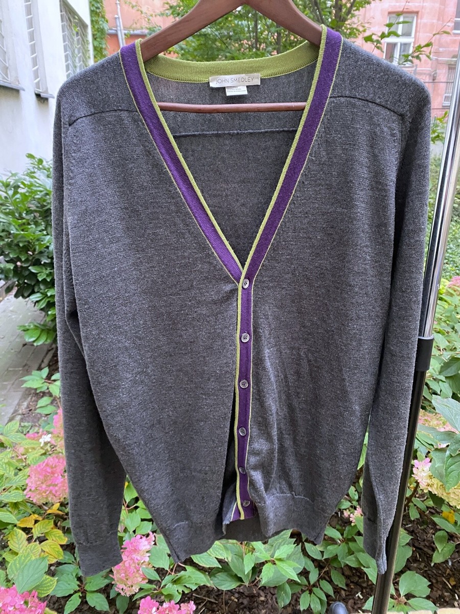 John Smedley 100 % Extrafine Merino Wool Cardigan made in England