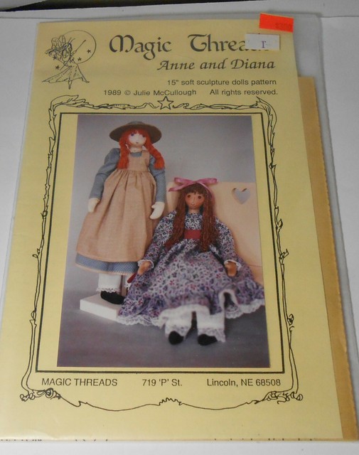 Magic Threads Sewing Pattern 15" Folk Art Rag Cloth Dolls by Julie