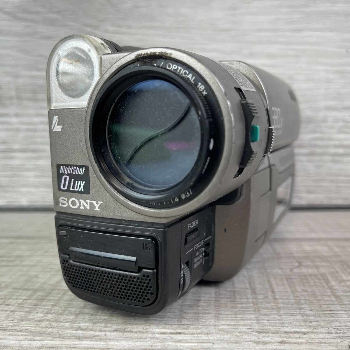 Sony Handycam CCD-TRV43 Gray 2.5 Sony Handycam CCD-TRV43 Gray 2.5