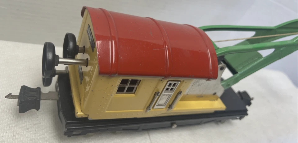 LIONEL VTG O-GAUGE 810 OPERATING TINPLATE CRANE EXCELLENT IN POOR OB & INSERT - Image 2 of 4