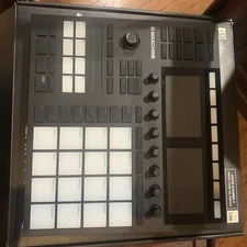 Native Instruments Maschine MK3