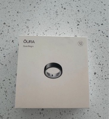 NEW - Oura Ring Gen 4 - Black - Size 12.