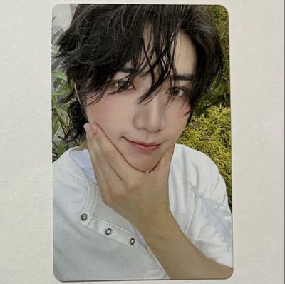 TXT BEOMGYU Starkissed POPUP Random photocard TOMORROW X TOGETHER