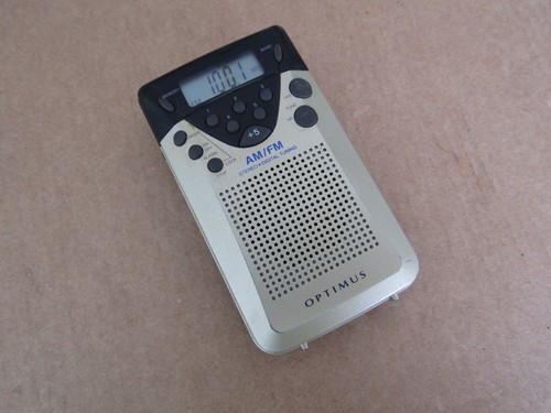 OPTIMUS AM/FM STEREO DIGITAL TUNING POCKET RADIO | eBay