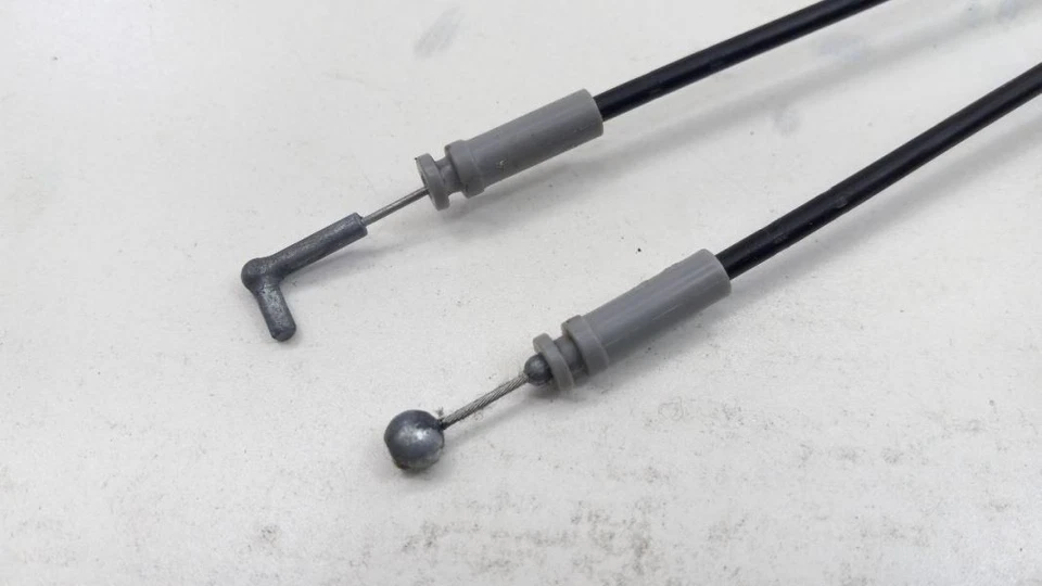 Cerradura de pestillo de puerta delantera izquierda Nissan Versa 2010 Foto 2 de 4