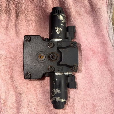 #ad John Deere332E Tandem Pump Controller AT351938 Solenoid AT351939 $750.00