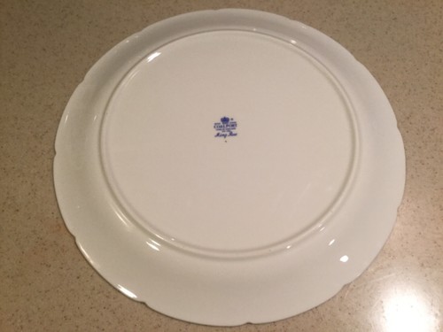 Coalport (England) Ming Rose Scalloped Dinner Plate MINT - Picture 6 of 7