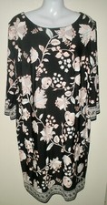 #1149 XL Black Peach Pink Floral 3D Textured Slip On Sandra Darren Career