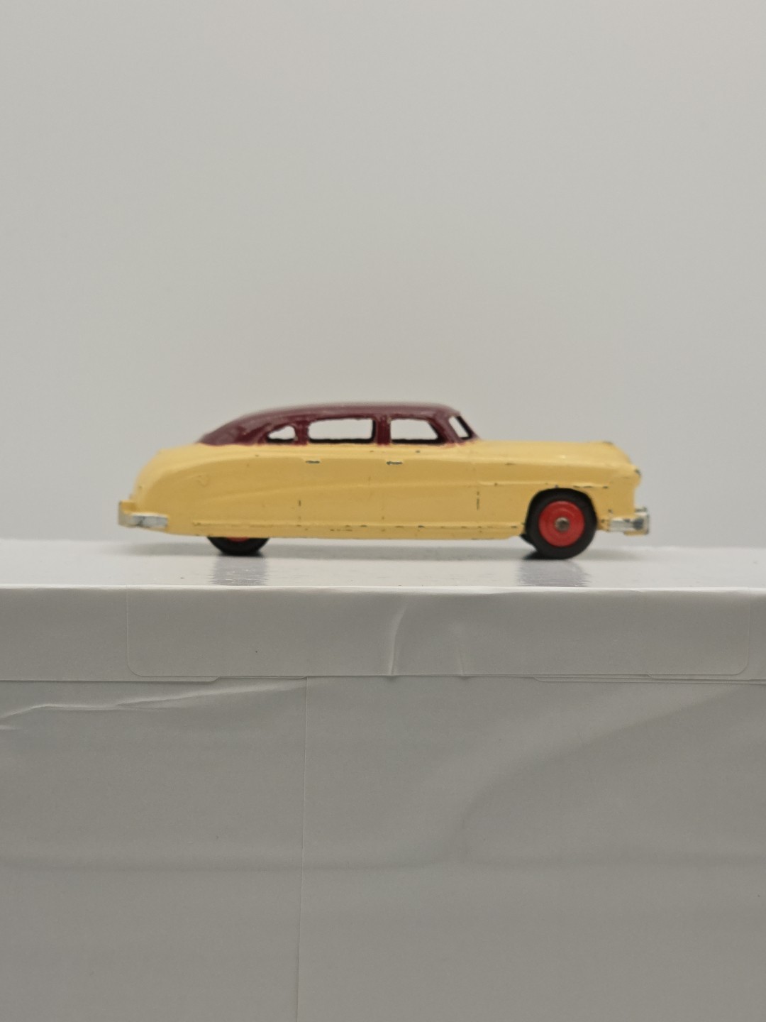 1940’s Dinky Toys 4.5” Hudson Sedan Meccano Cream Brown # 171 Car GREAT CONDITIO