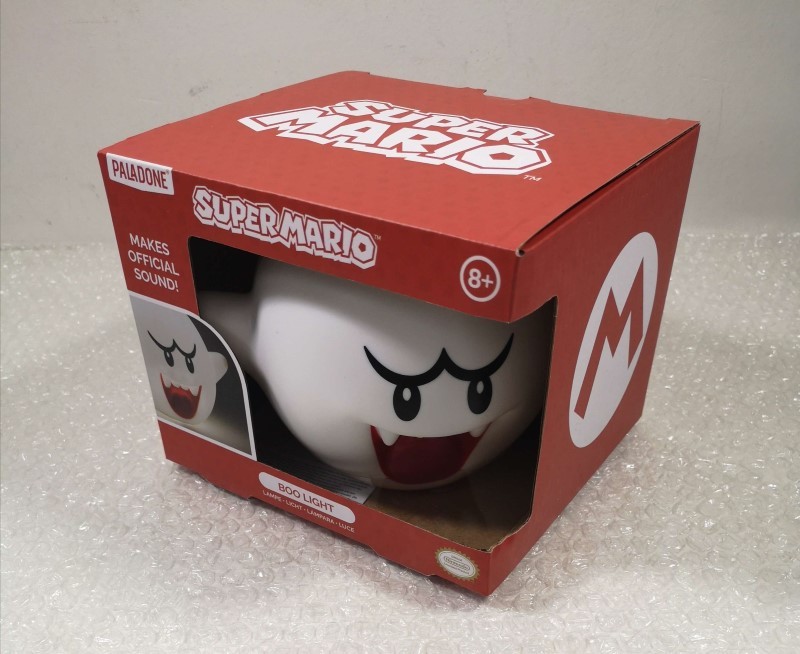 Idée cadeau geek Lampe Super Mario Boo lumineuse avec son officiel