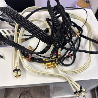 Lot of 6 A/V Quality Gold Cables: RCA *Optical*HDMI*Coax*RGB*SUB* Monster  Y 