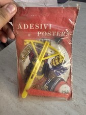 BUSTA GIOCO ADESIVI E POSTERS SANDOKAN CLUB E MINI BALESTRA NUOVA ANNI 70 Un