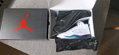 Nike Air Jordan Retro OG 5 Grape 2025 Deadstock (DS) Neu OVP EU 41 / US 8,5