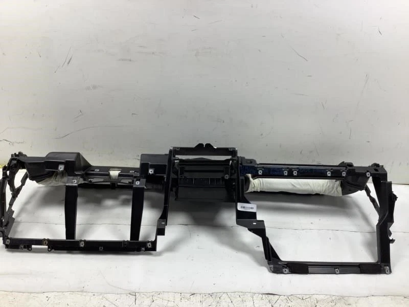 Volkswagen Beetle 2004 convertible tablero de instrumentos marco base negro OEM+ Foto 4 de 4