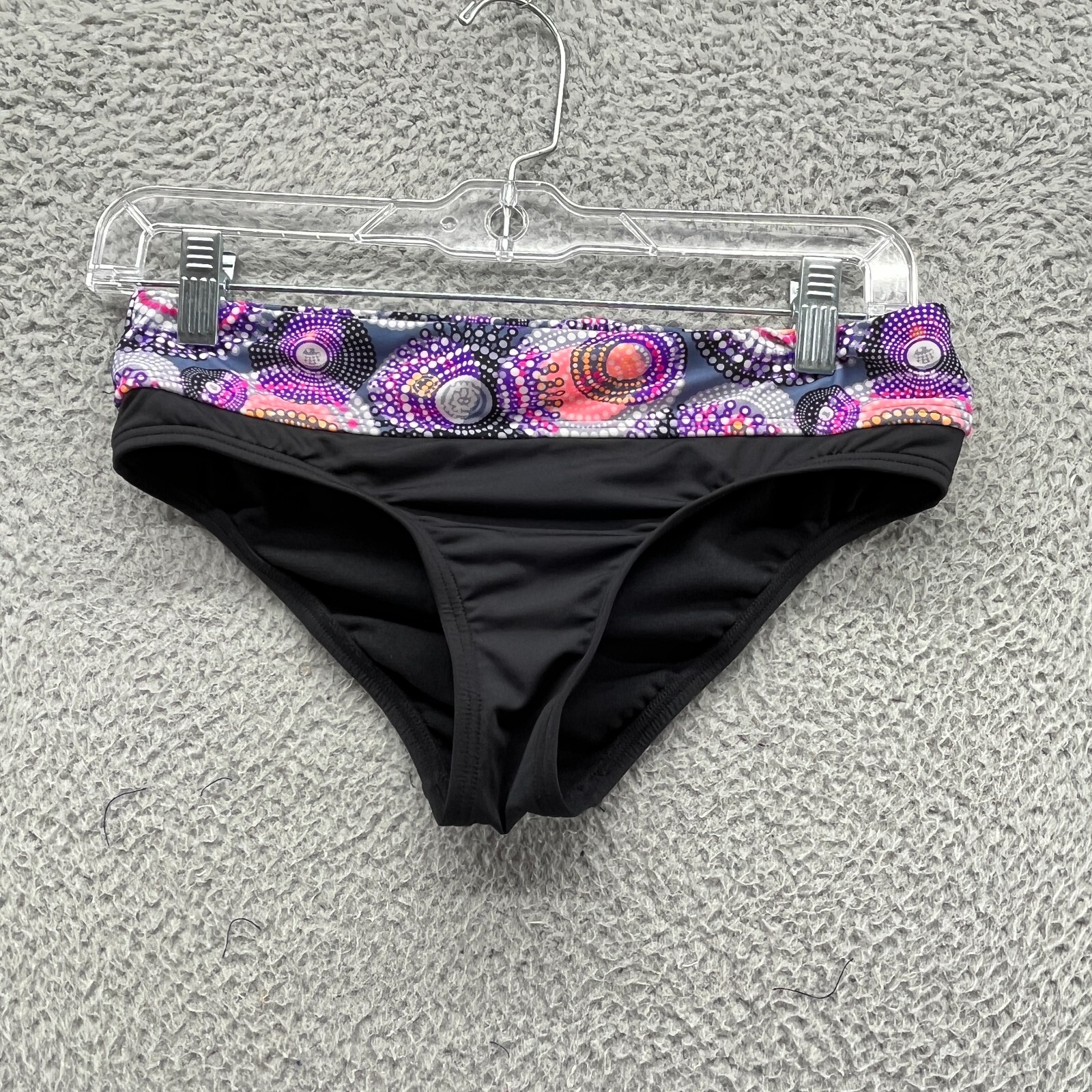TYR Swimwear Womens Small Black Bikini Bottom NWOT