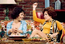 Brooke Adams Jamie Donnelly in Flatbush Avenue J episode Pilot Old Photo 1